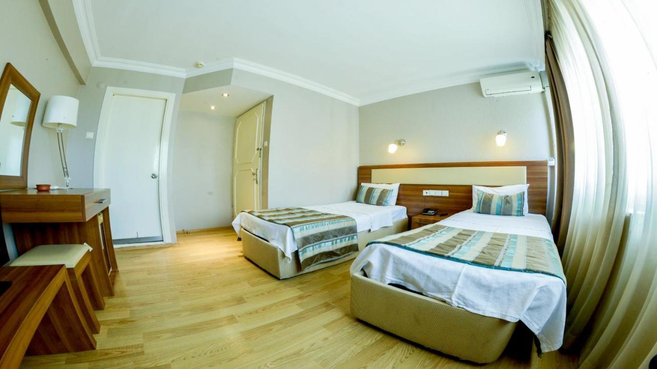 Wox Ew Hotel Измир Екстериор снимка