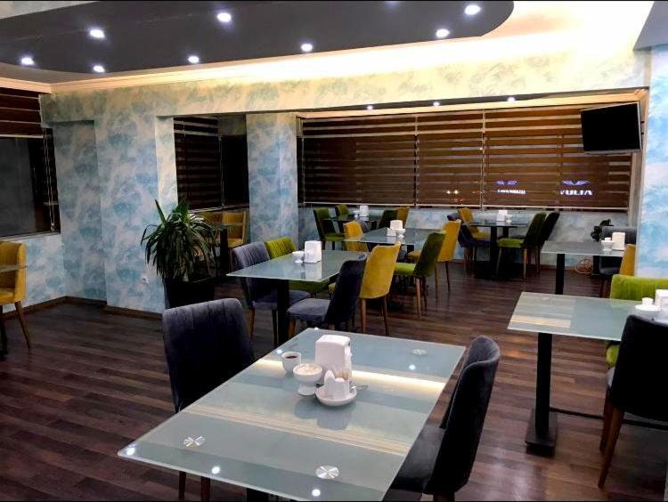 Wox Ew Hotel Измир Екстериор снимка